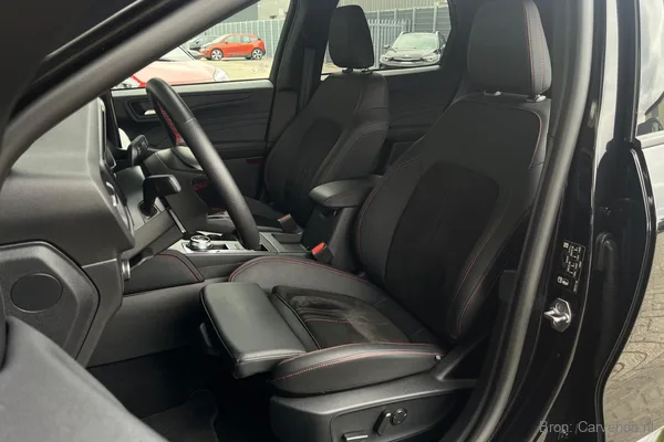 Ford Kuga, foto 3