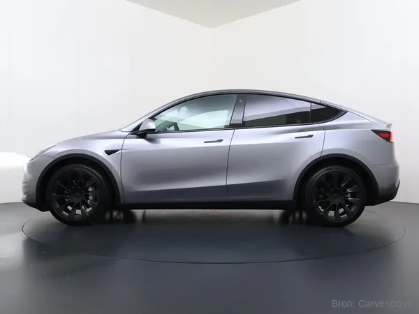 Tesla Model Y, foto 5