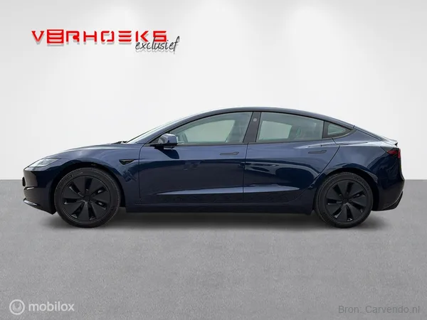 Tesla Model 3, foto 3