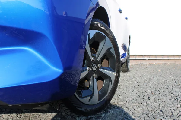 Suzuki Swift, foto 4