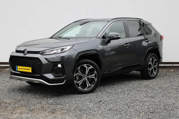 Suzuki Across, foto 4