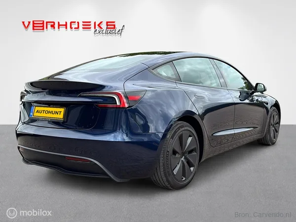 Tesla Model 3, foto 5