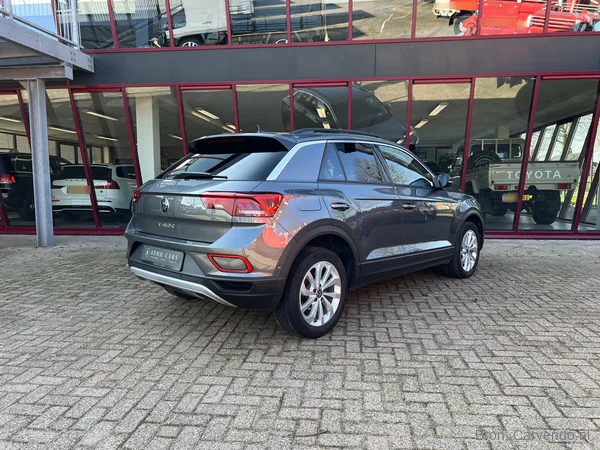 Volkswagen T-Roc, foto 3