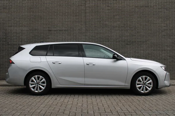 Opel Astra, foto 2