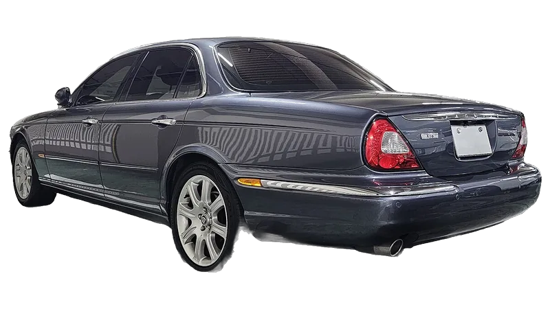 Jaguar (XJ8)